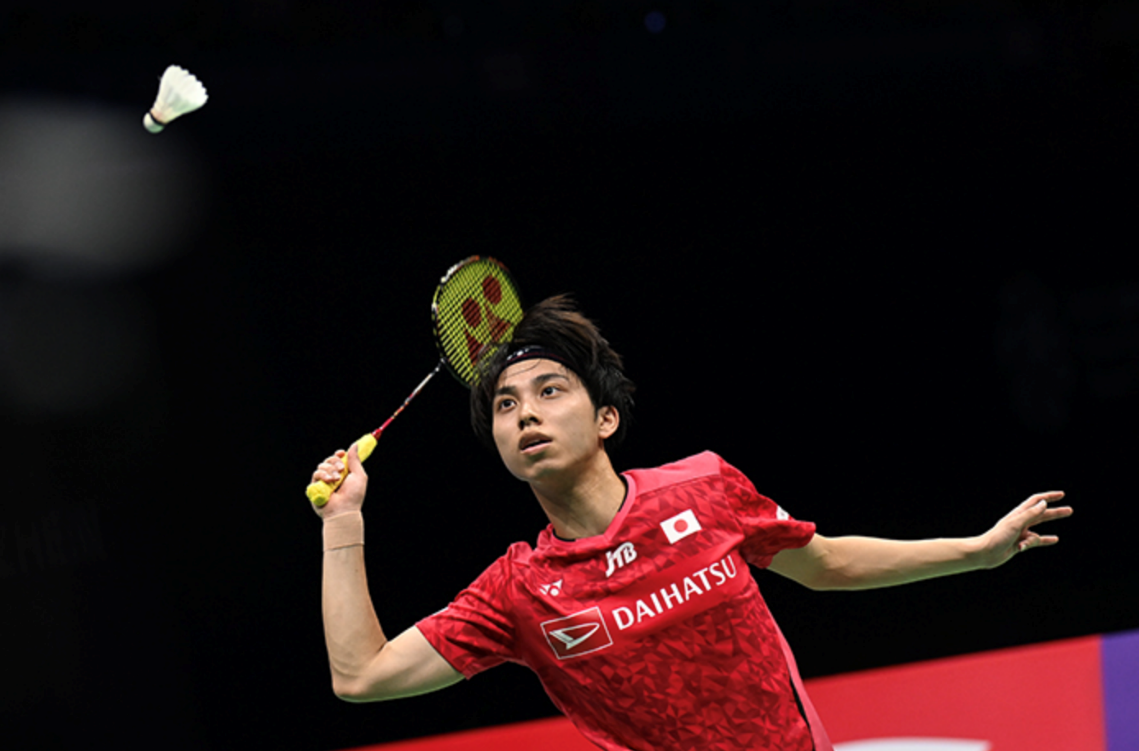 毫不动摇地 毫不动摇地