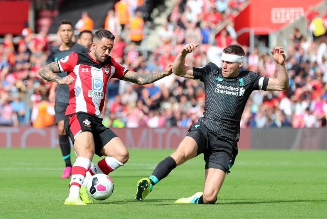 型鱼影但咬 型鱼影但咬