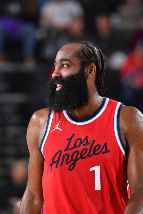 一边是紫金 一边是紫金